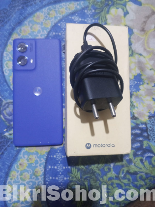 Motorola G85  .  12. 256
